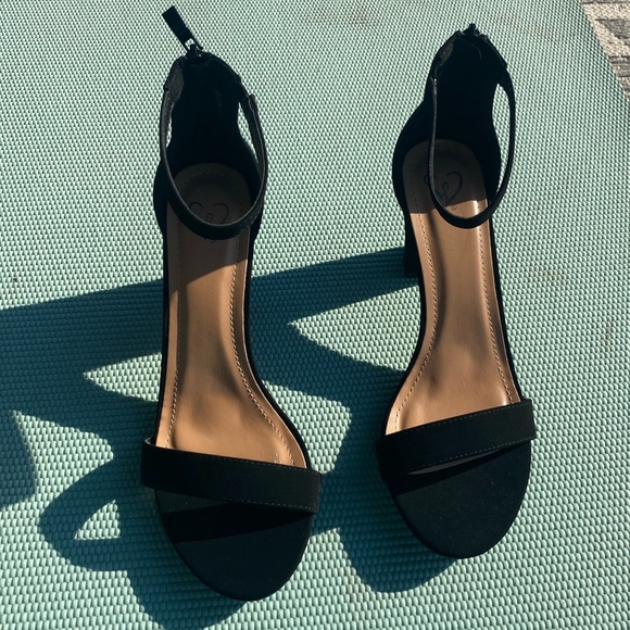 Windsor Shoes Windsor Black Heels Poshmark